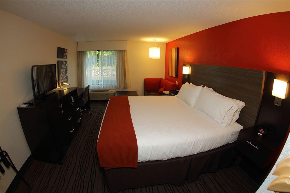 Holiday Inn Express Brentwood-South Cool Springs By Ihg Exterior foto