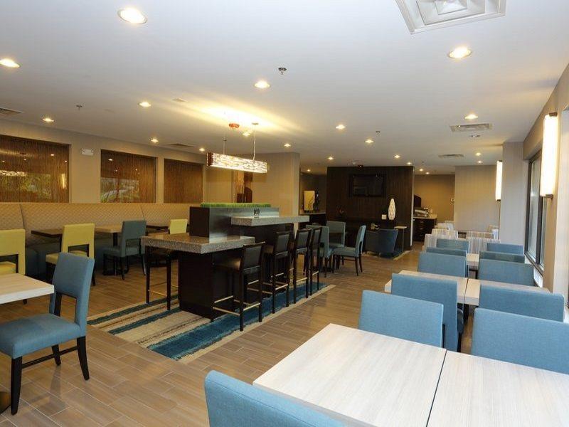 Holiday Inn Express Brentwood-South Cool Springs By Ihg Exterior foto